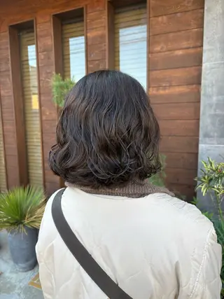 ミディアム パーマ 栗原 鈴華🌻のヘアスタイル