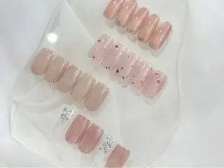 ネイル アウリイ 三佐店のネイルデザイン
