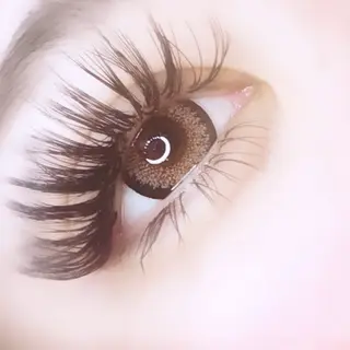 マツエク・マツパ Re´VIELISS 𝑵𝒂𝒏𝒂のマツエク・マツパデザイン