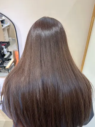 ロング ౨ৎ︎Zina 川口 KIRARI౨ৎのヘアスタイル