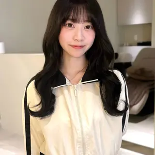 ロング カラー hana/艶髪 /透明感カラー🪞のヘアスタイル