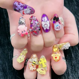 ネイル パーツ全部¥110 サロンミミのネイルデザイン