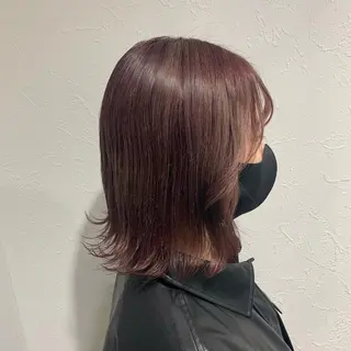 ミディアム カラー shiho .のヘアスタイル