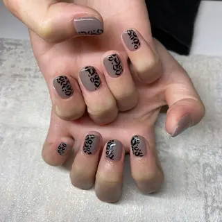 ネイル NORA nail UMEDA MAIのネイルデザイン