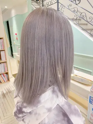 セミロング 🍀ケアブリーチ カラー🍀坂井のヘアスタイル