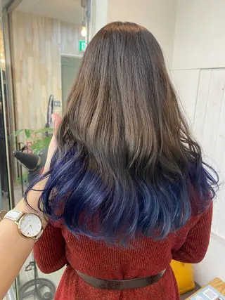 セミロング カラー ☀️透明感color KURO☀️のヘアスタイル