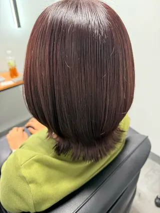 ミディアム 高橋 葵のヘアスタイル