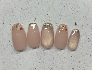 ネイル 坂木 桃子 / ネイルのネイルデザイン