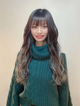 ロング カラー ヘアアレンジ Hair Make Salon ZEROのヘアスタイル
