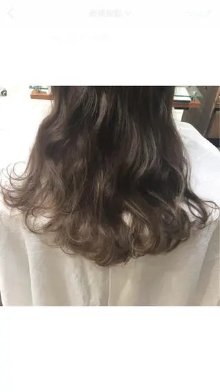 ロング カラー 透明感・艶カラー/ 坂田友梨奈のヘアスタイル