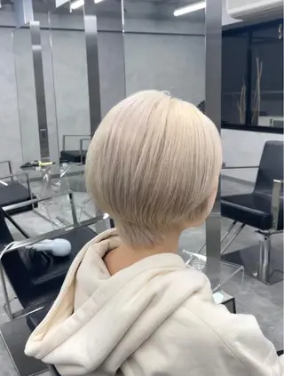 ショート カラー パーマ ヘアアレンジ メンズ キッズ ネイル マツエク・マツパ アイブロウ 大人スタイル 太田のヘアスタイル