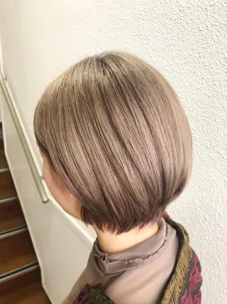 ショート カラー 髪質改善/美髪矯 正ヤマモトハルキのヘアスタイル