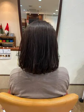 ミディアム カラー サプリームヘア 飯田みち瑠のヘアスタイル