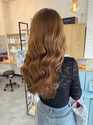 ロング 谷口 瑠南のヘアスタイル