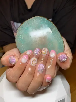 ネイル LAVISH nail salonのネイルデザイン