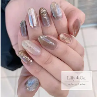 ネイル Lilly Co.のネイルデザイン