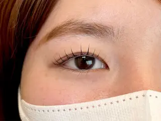 マツエク・マツパ まつ毛/眉毛サロン Miri山下のマツエク・マツパデザイン