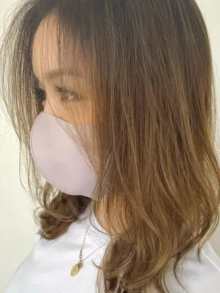 セミロング カラー 千 田のヘアスタイル