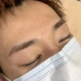 アイブロウ 所沢メンズ専門 アイブロウサロンの眉毛・アイブロウイメージ