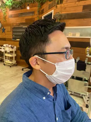 メンズ アイブロウ 佐々木 雪菜のヘアスタイル