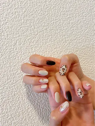 ネイル mogunail &blowのネイルデザイン