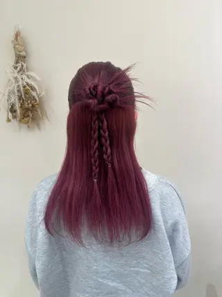 ロング カラー ヘアアレンジ タイトボブ個性派カラ ーAKANEのヘアスタイル