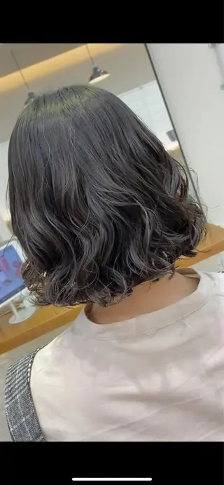 ミディアム パーマ コテ巻き風パーマ✨ かつみのヘアスタイル