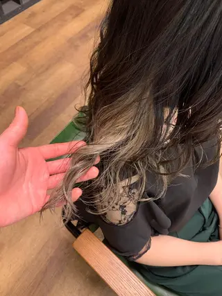 ミディアム 山﨑 大二郎のヘアスタイル