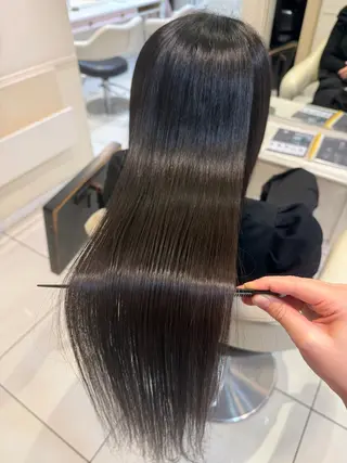 ロング ツヤ重視 ワンカラー🫧Mioのヘアスタイル