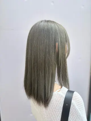 ミディアム Liere YUMAのヘアスタイル