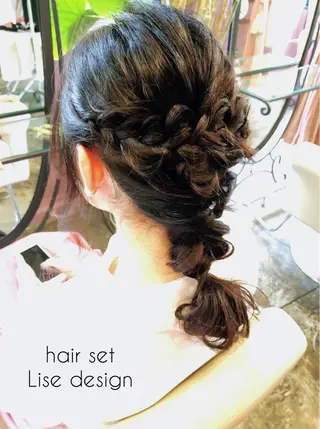 ミディアム カラー パーマ ヘアアレンジ 表参道Lise おおいしおりのヘアスタイル