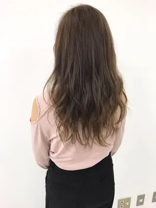 ロング 縮毛矯正/髪質改善 継続する美髪のヘアスタイル