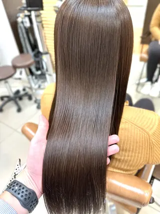 ロング 藤田 祥平のヘアスタイル
