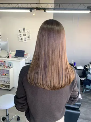 セミロング カラー 坂井 水菜美のヘアスタイル