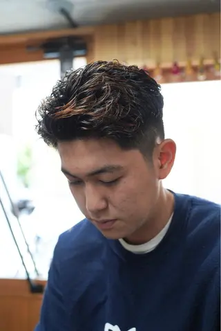 パーマ メンズ 関 晃哉のヘアスタイル