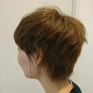 ショート カラー SaKai Nozomiのヘアスタイル