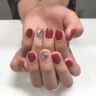 ネイル 吉田 芹菜のネイルデザイン