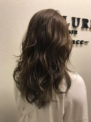 ロング カラー lucia RYOのヘアスタイル