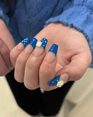 ネイル ririka 🍀のネイルデザイン