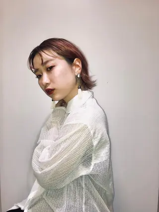 ショート カラー 宮腰 瑠果のヘアスタイル