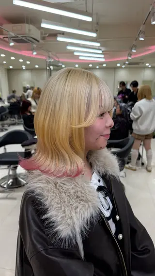 ミディアム ️🫧 AINE 🫧ハイトーンカラーのヘアスタイル