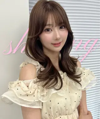 カラー 海外風レイヤー🎀 新宿MOMOKA🍑のヘアスタイル