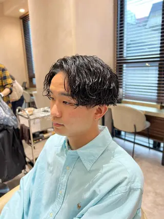 ショート パーマ メンズ 波巻きスパイラルパー マ/シャドウパーマ駿のヘアスタイル