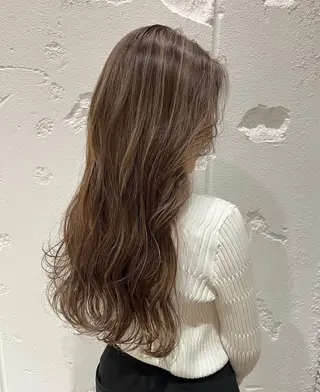 ロング 三宅 美帆のヘアスタイル