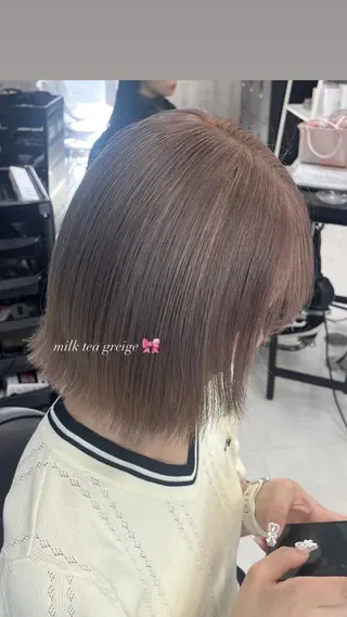ショート カラー ハイトーン/ゆるふわ 🧚𖥔ׁTOMO♡のヘアスタイル