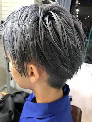 ショート カラー パーマ ヘアアレンジ メンズ マツエク・マツパ レイヤー＆カラー 人気美容師倉崎涼のヘアスタイル