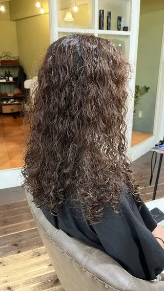 ロング パーマ パ ルのヘアスタイル