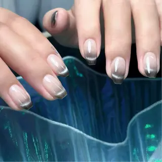 ネイル BLUE CORAのネイルデザイン