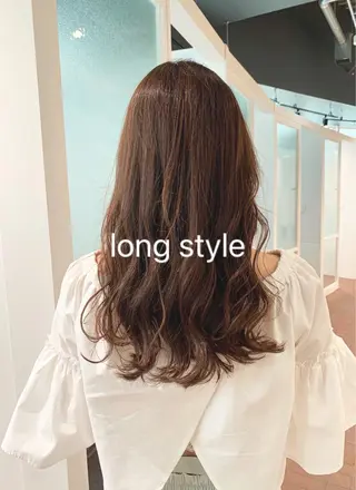 セミロング カラー ヘアアレンジ 髪と心を整える美容師 透明感カラー/ボブのヘアスタイル