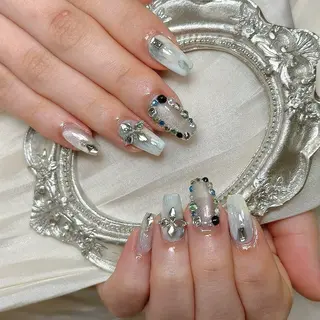 ネイル Maggie Nail🦩のネイルデザイン